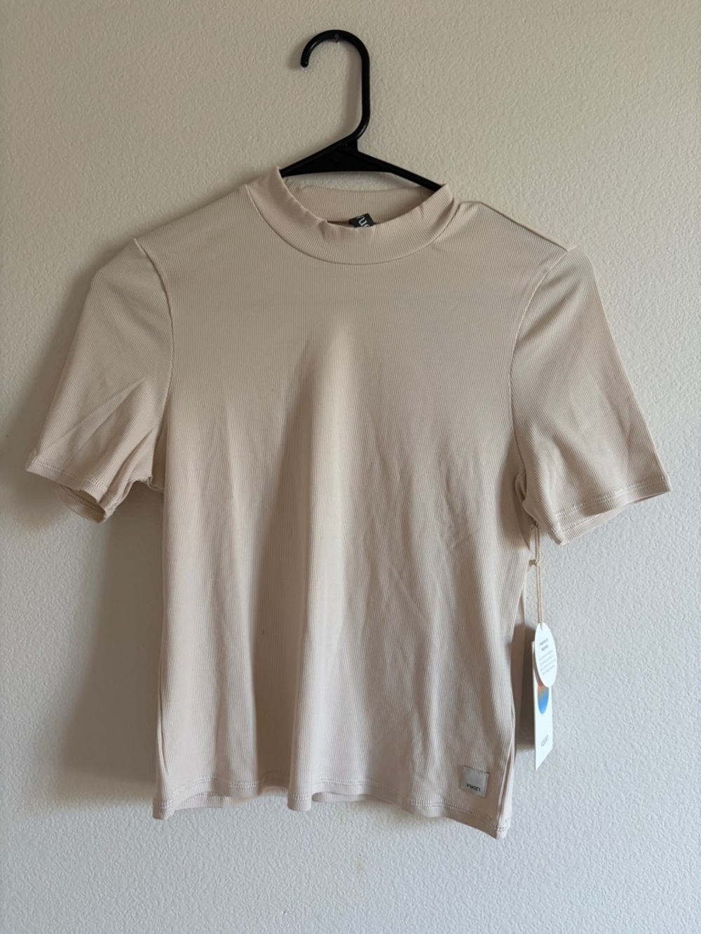 Vuori Cream Short-Sleeve Mock Neck Tee